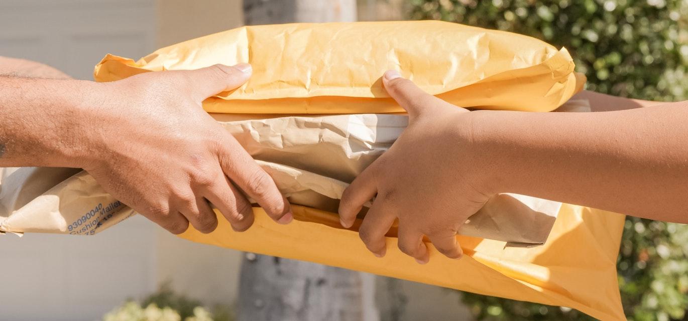 e-commerce packaging design